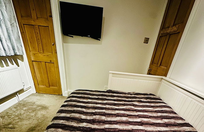 Gerrardscross-sleeps4-parking-petfriendly-wembley - Foto 4