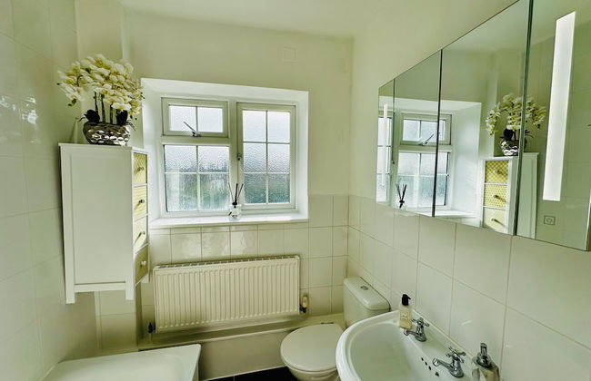 Gerrardscross-sleeps4-parking-petfriendly-wembley - Foto 23