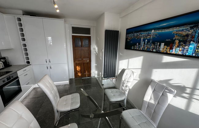 Gerrardscross-sleeps4-parking-petfriendly-wembley - Foto 28