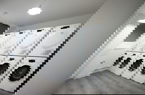 Foto 38 - Colchester Studio Suites