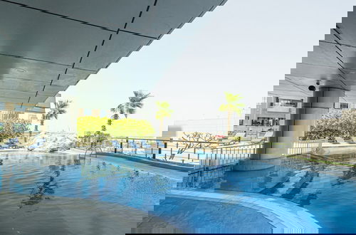 Foto 26 - Fascinating Ocean Views in a One Bedroom