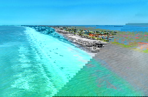 Photo 10 - Anna Maria Island Beach Happy-direct Beach Front-1br-1br