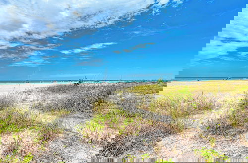 Photo 36 - Anna Maria Island Beach Happy-direct Beach Front-1br-1br