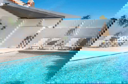 Foto 1 - Villa Catarino