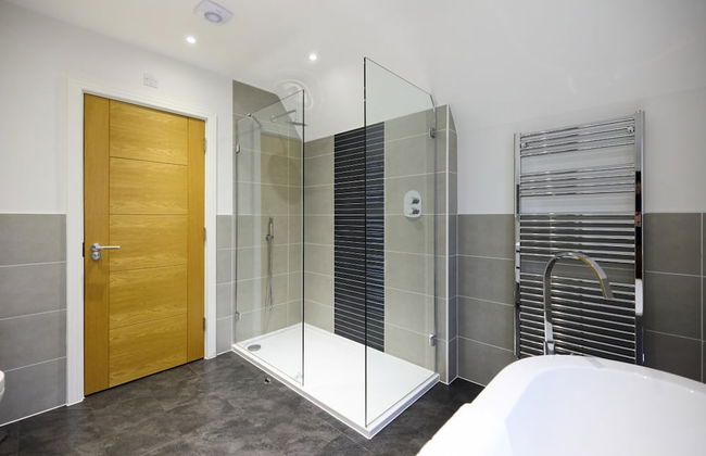 The Ascot Escape - Stylish 4bdr With Courtyard - Foto 31