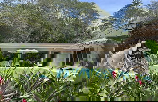 Foto 1 - Waves as Your Companion Beachfront Elegance