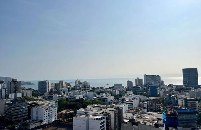 Elegant 3BR Duplex With Balcony in Miraflores - Foto 4
