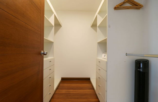 w Radiant 2BR w Modern Terrace in Miraflores - Photo 12