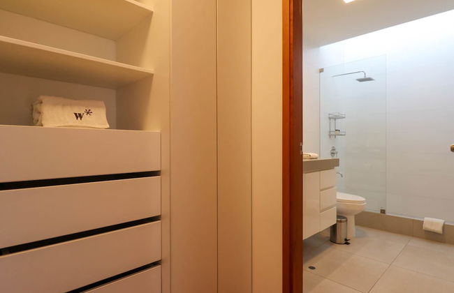 w Radiant 2BR w Modern Terrace in Miraflores - Photo 35