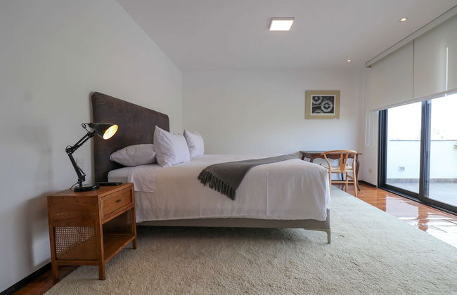 w Radiant 2BR w Modern Terrace in Miraflores - Photo 34
