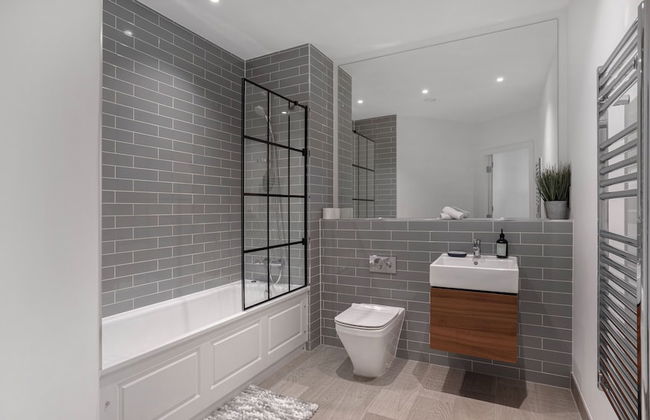 Lovely 2-bed Apartment in Birmingham - Foto 23