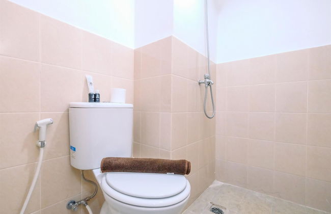 Comfort Stay 2BR Podomoro Golf View Apartment - Photo 14