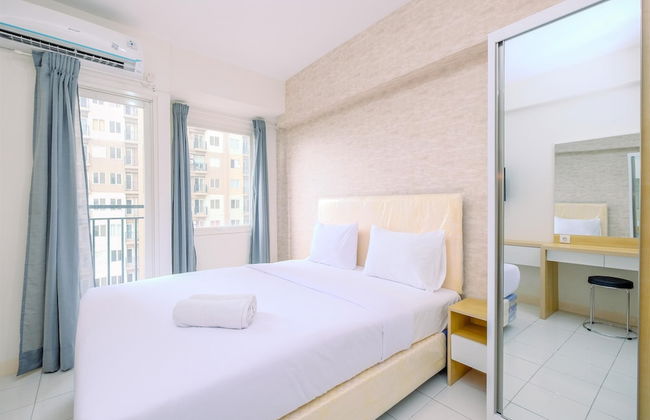 Nice and Warm Studio at Podomoro Golf View Apartment - Foto 14