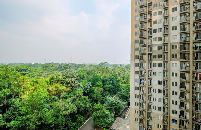 Nice and Warm Studio at Podomoro Golf View Apartment - Foto 18