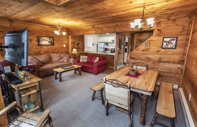 Seven Springs 3 BR Deluxe Condo, Near Golf Course by RedAwning - Foto 24
