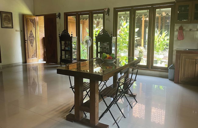 Villa Baliantoro Yogyakarta - Foto 4