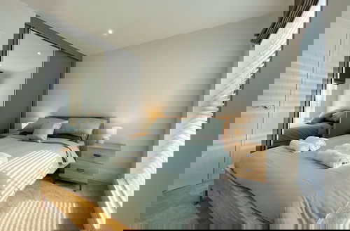 Foto 2 - Modern and Sleek 2 Bed Apartment