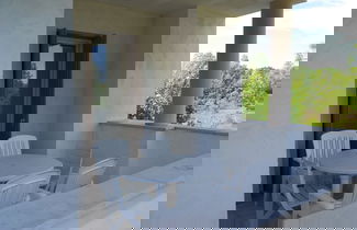 Foto 1 - Recently Built House With Swimming Pool