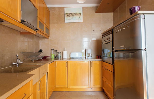 JOIVY Sleek City View flat in Lapa - Photo 15