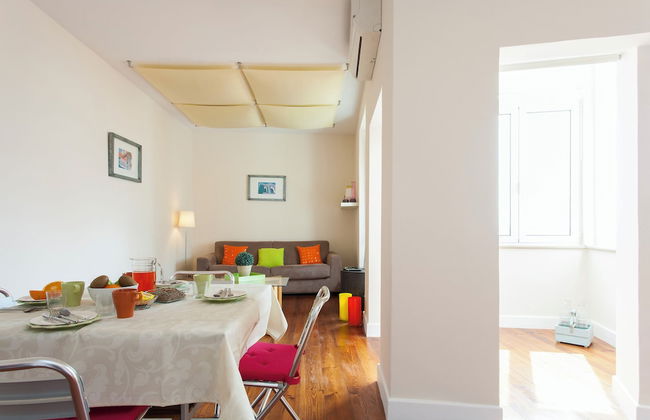 JOIVY Sleek City View flat in Lapa - Photo 10