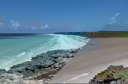 Photo 53 - NEW Stunning Beachfront Condo at the Coral Beach