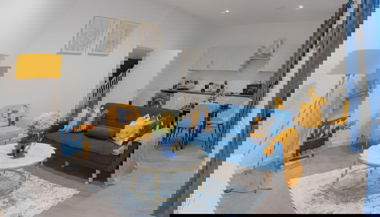 Photo 1 - Luxury 2 Bedroom Apartment In the Heart of Leicester City Centre