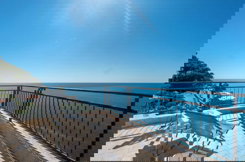 Foto 30 - Sky & Sea Apartment by Wonderful Italy
