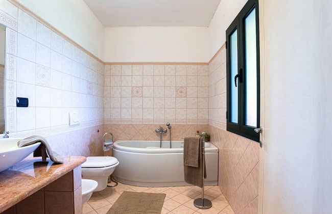 Casa a Telti by Wonderful Italy - Photo 24