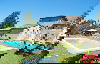 Foto 1 - Rustic Style Flat With Swimming Pool