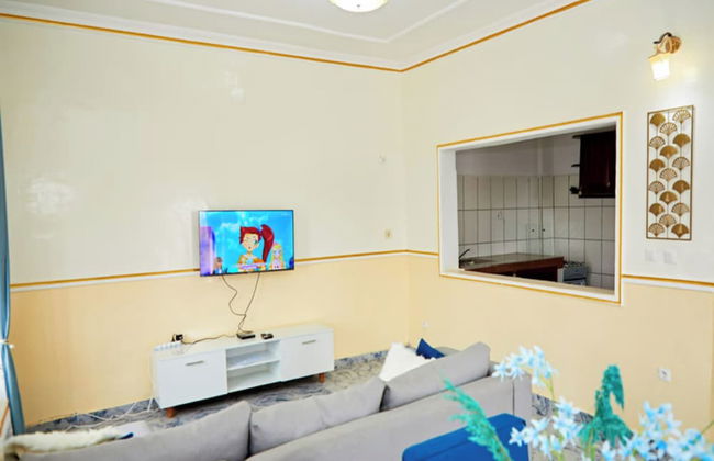 Charming Yaoundé Apartment With City Views - Foto 11