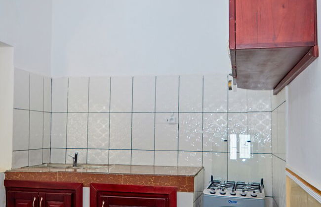 Charming Yaoundé Apartment With City Views - Foto 16