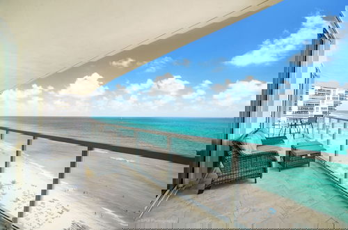 Foto 1 - Balcony on the Ocean Picture Perfect