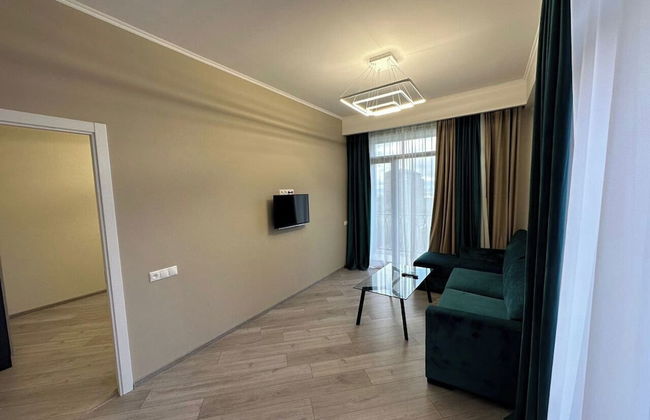 1-3 bdr condos by Revamp - Foto 9