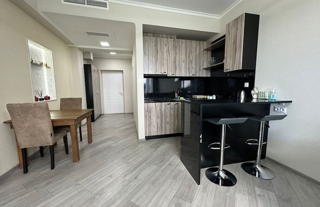 1-3 bdr condos by Revamp - Foto 6