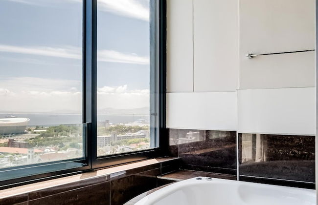 Top Urban Escape w Pool and Ocean View Villa Alexa - Foto 17