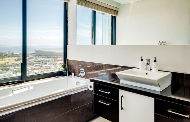 Top Urban Escape w Pool and Ocean View Villa Alexa - Foto 25