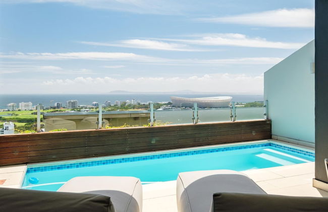 Top Urban Escape w Pool and Ocean View Villa Alexa - Foto 1