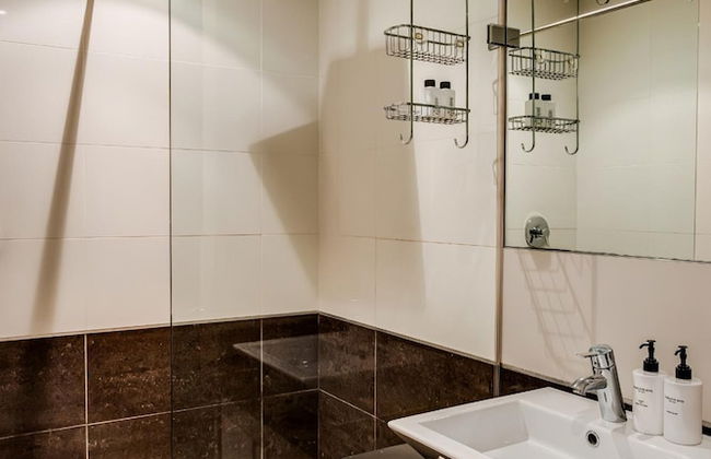 Top Urban Escape w Pool and Ocean View Villa Alexa - Foto 31