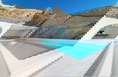 Photo 13 - Anthis Villas Mykonos