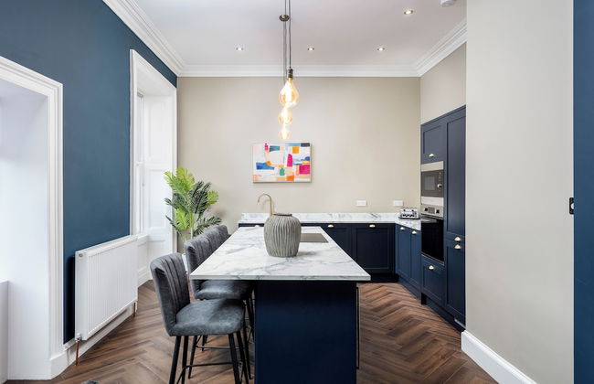 The Oliver - Donnini Apartments - Photo 12