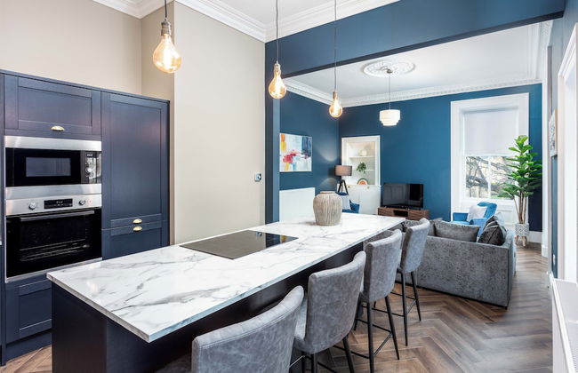 The Oliver - Donnini Apartments - Photo 11