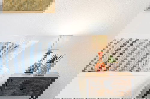 Foto 9 - Beautiful 2 BR Apartment - Bright and Spacious
