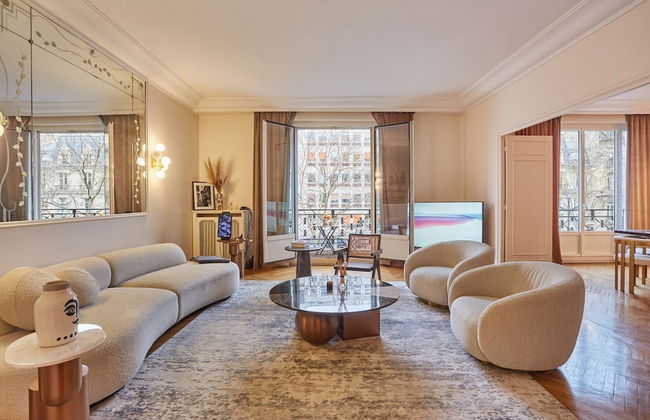 Apartment Arc de Triomphe/ Champs Elysee - Photo 1