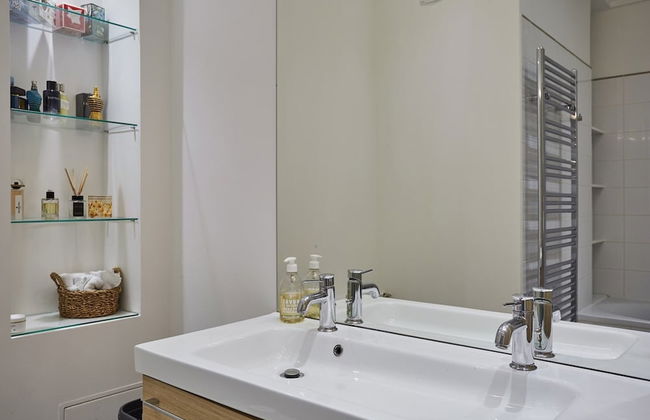 Apartment Arc de Triomphe/ Champs Elysee - Photo 13