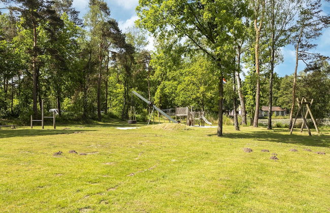 Bungalow in Limburg Near Nature Reserves - Foto 18