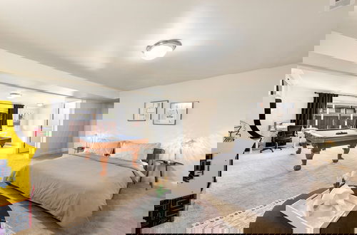 Photo 15 - Renton Lakeside Oasis, Lakeview, 4B 2.5B, Spacious
