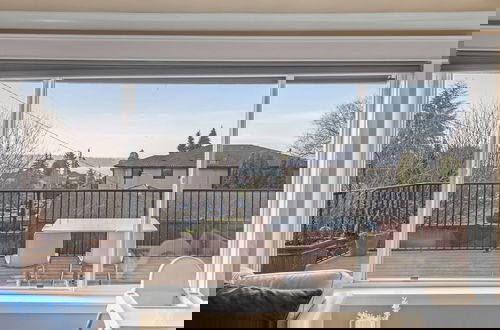 Photo 22 - Renton Lakeside Oasis, Lakeview, 4B 2.5B, Spacious