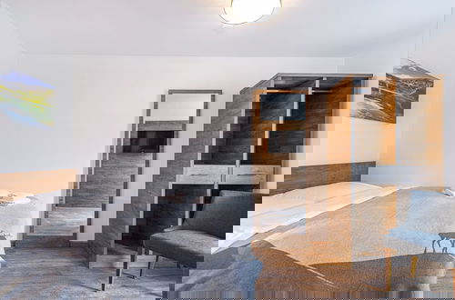 Foto 2 - Graceful Apartment in Salzburg With Balcony