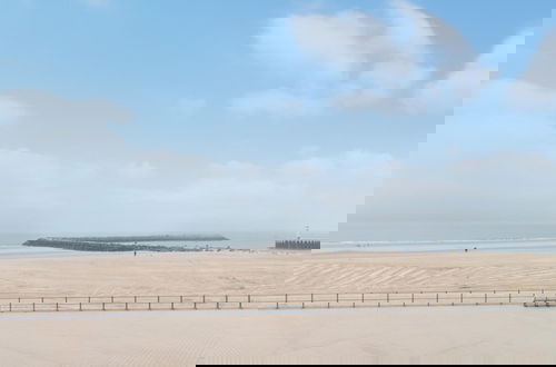 Photo 24 - Stunning Apartment by the sea in Ostend