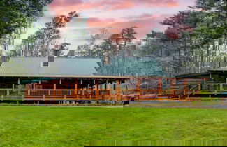 Photo 1 - Twin Creeks Lodge by Avantstay 33 Acre Retreat